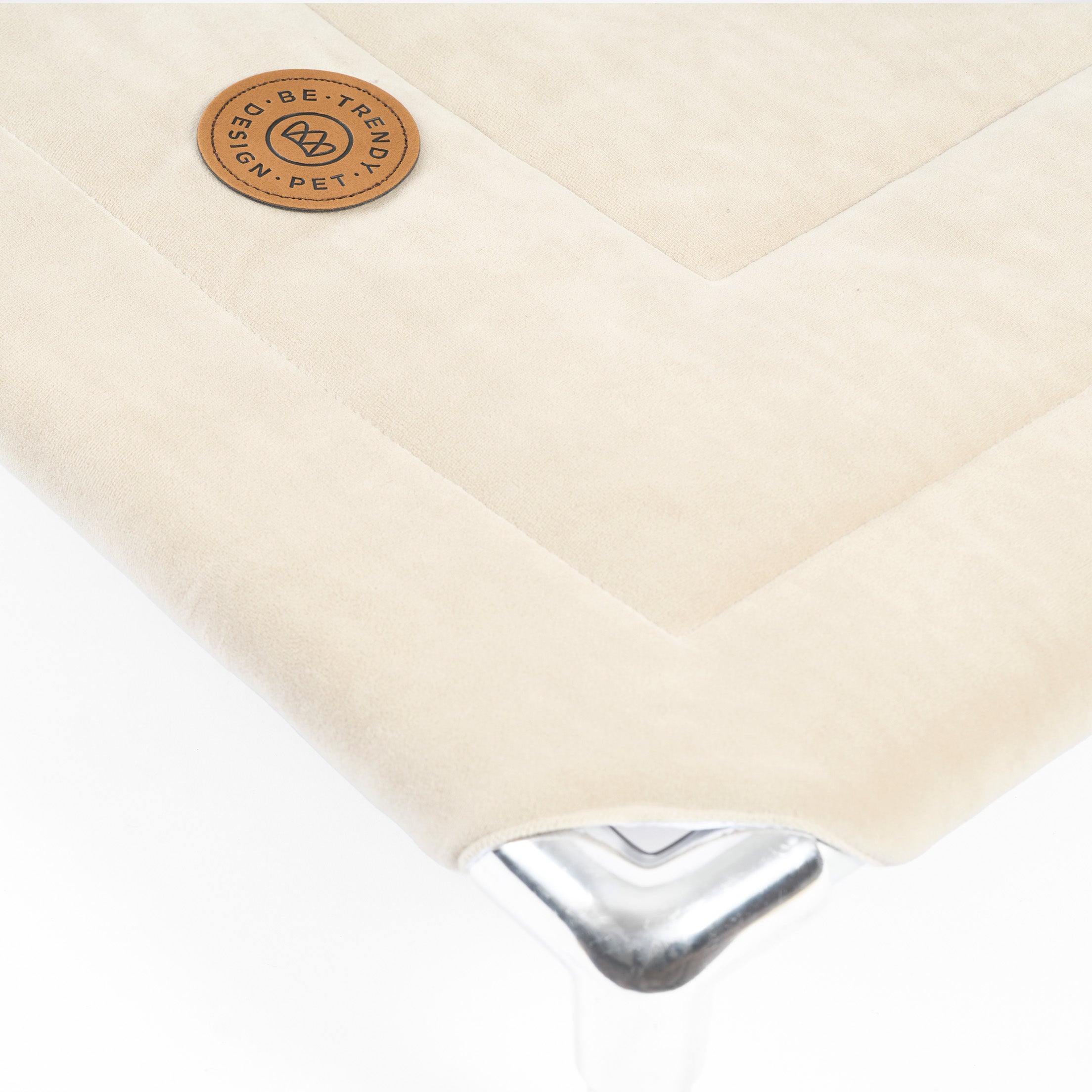 Cama para perro resistente hamaca elevada caramelle be trendy