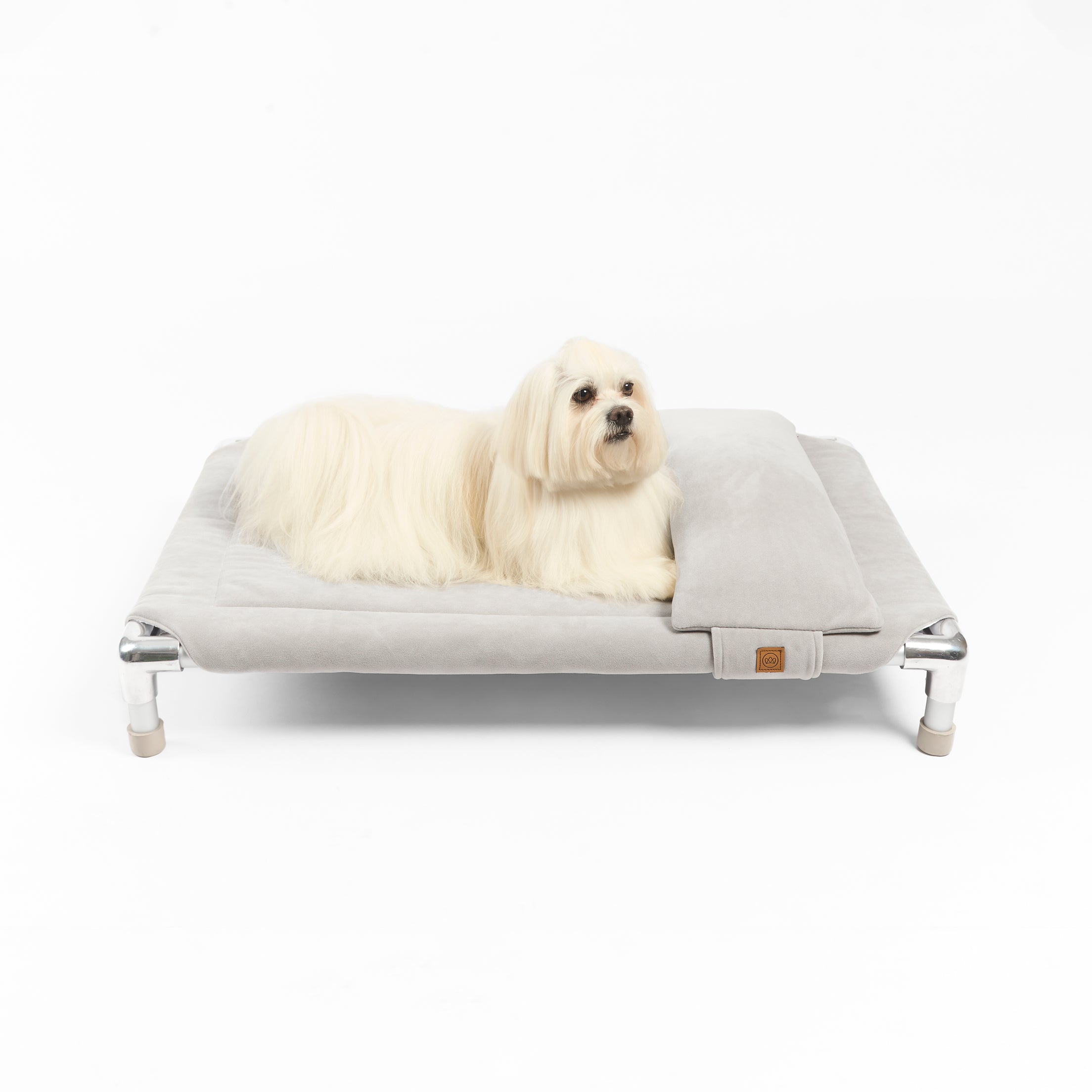 Cama para perro resistente hamaca elevada grigio be trendy