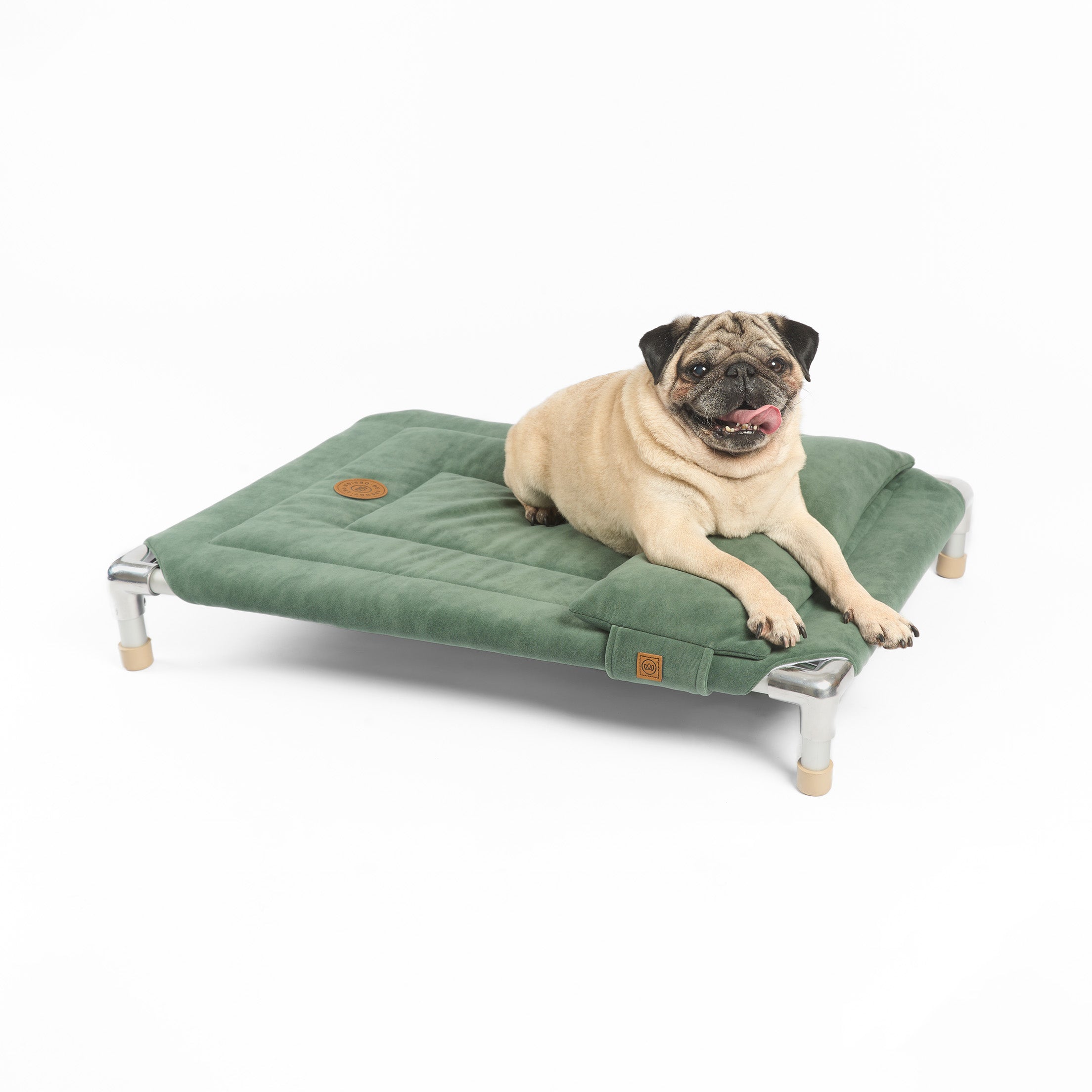Cama para perro resistente hamaca elevada muschio be trendy