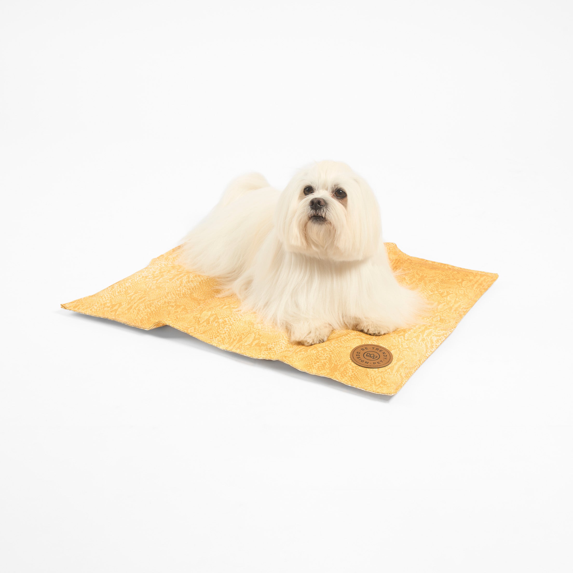Cama refrescante para perros cold mat be trendy