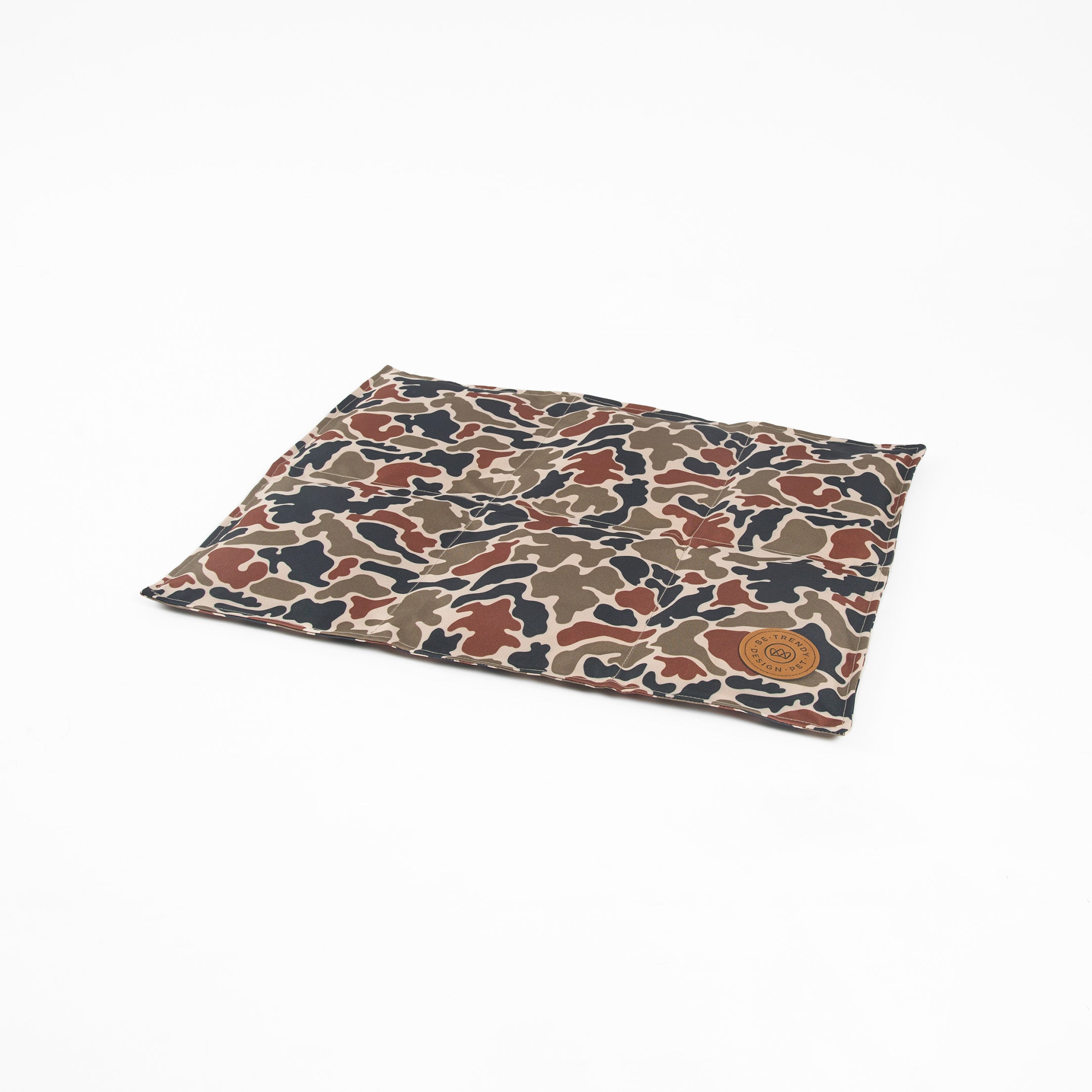 Cama refrescante para perros cold mat be trendy