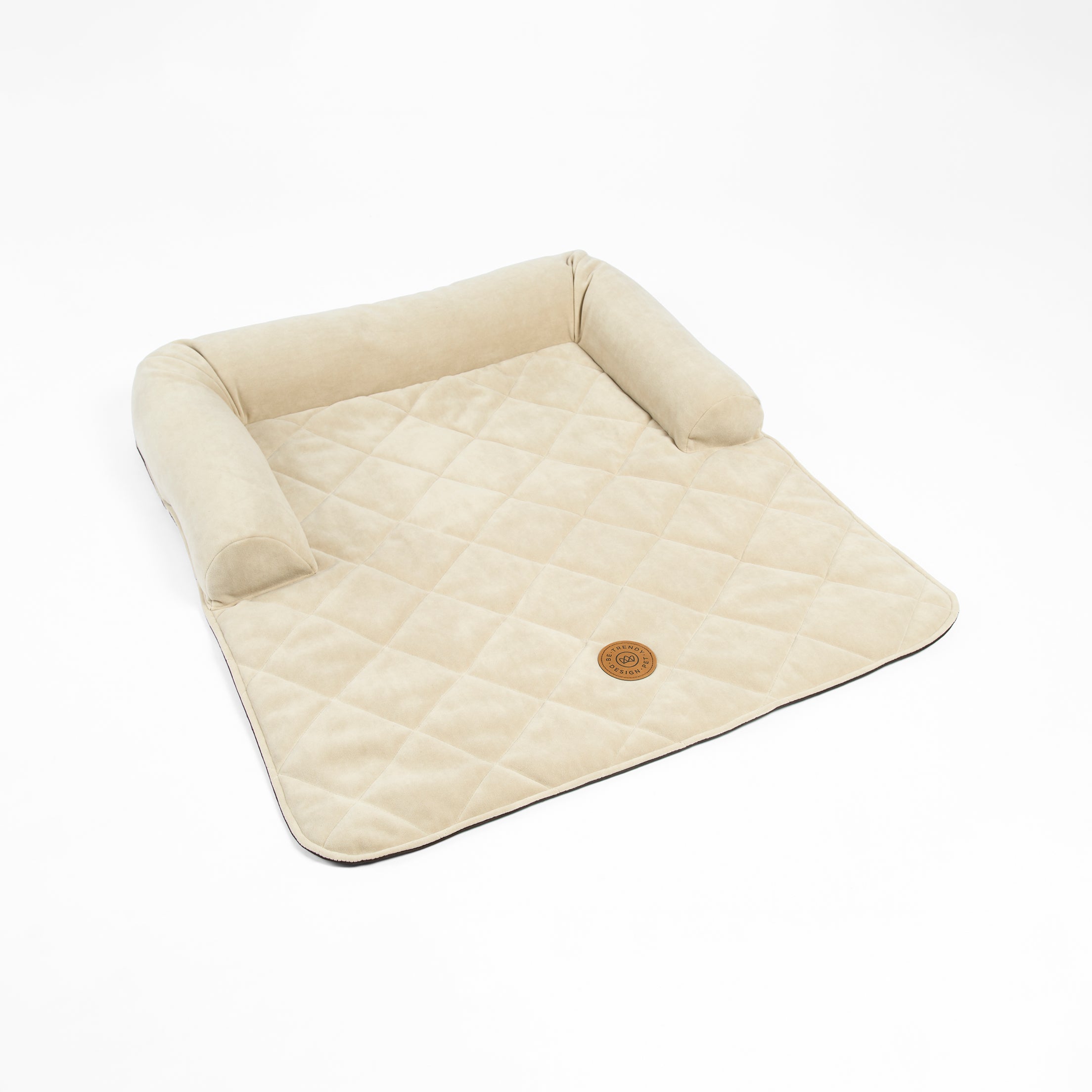 Protege los muebles de tu casa de los pelos de tu mascota con el pet cover caramelle be trendy