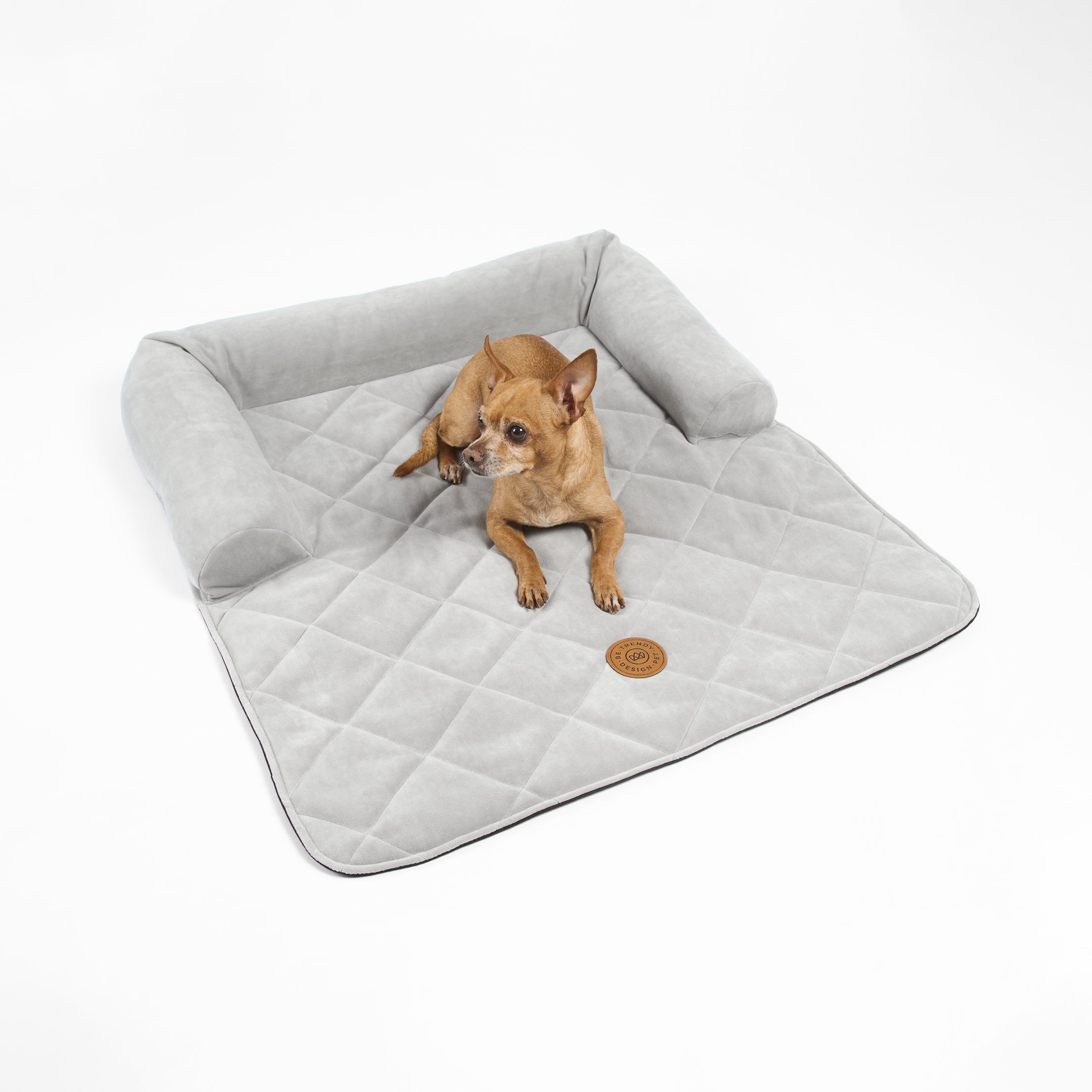 Protege los muebles de tu casa de los pelos de tu mascota con el pet cover grigio be trendy